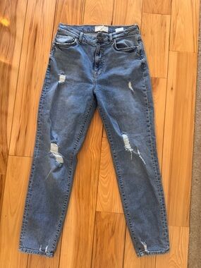 Current/Elliott High-Rise Distressed Light Blue Mom Jeans
